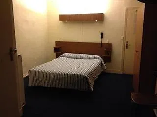 De La Vallee Otel Paris