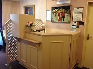 Отель De La Vallee