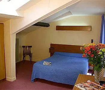 De La Vallee Hotel