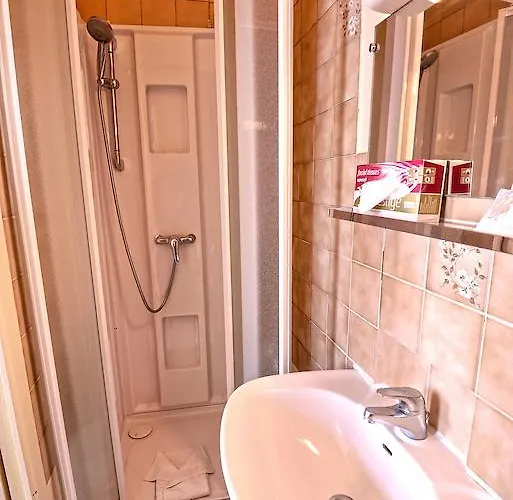 Hotell De La Vallee